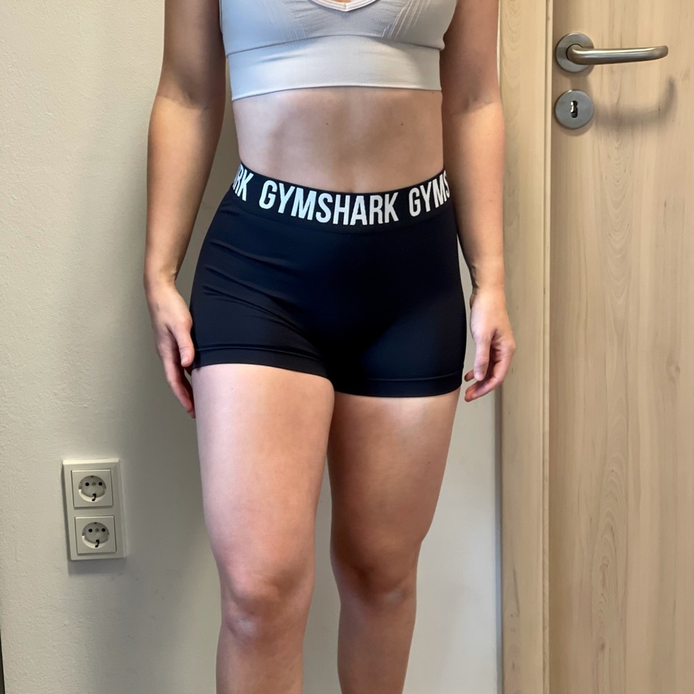 Gymshark Fit seamless shorts NWOT